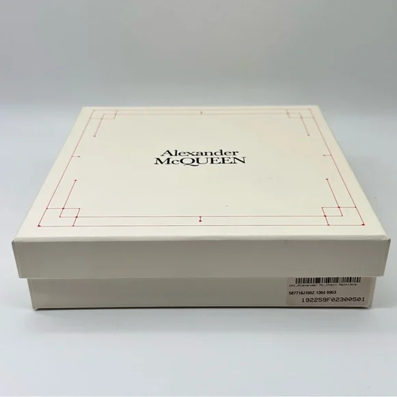 Alexander McQueen Gold Chain Necklace Choker with Crystal Skull - Picture 9 of 11